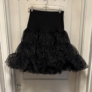 Black Ruffled Tiered Tulle Underskirt Skirt Medium